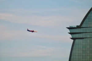 how to get to barcelona airport