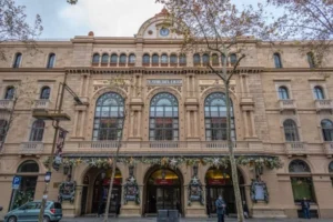 visiting barcelona in december