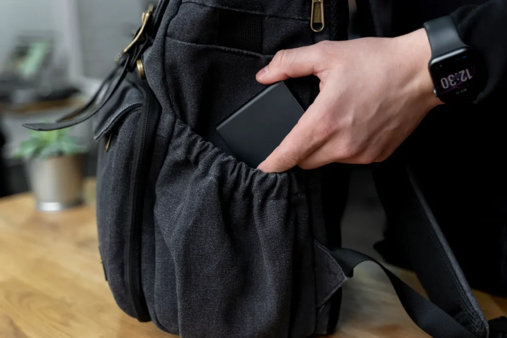 pickpocketing